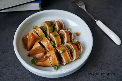Meat-breeding squid