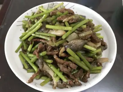 Garlic fried mushrooms