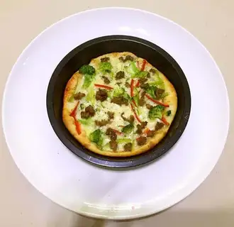 French beef pizza