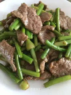 Garlic beef