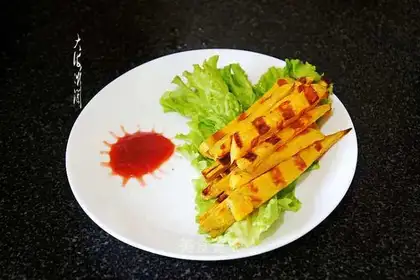 The roasted fries from the outside
