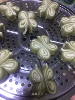 Butterfly roll