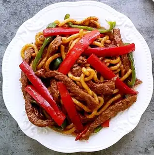 Black pepper willows and noodles