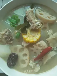 Liang's ribs soup