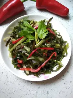 Celery with sea belt