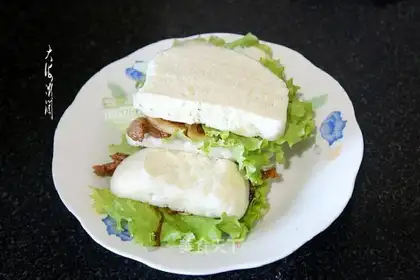 A simple Chinese burger
