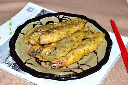 Teeth yellow fish