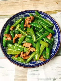 Meatloaf and four season beans
