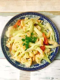 Tomato broccoli