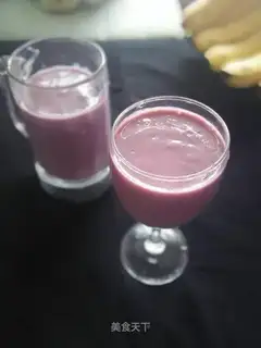 Purple banana shake