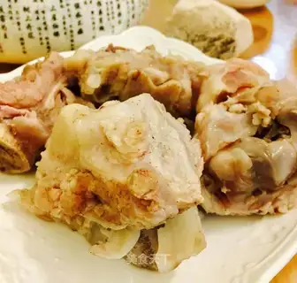 Scorch pork sticks