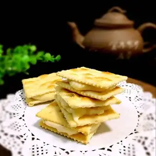 Cow-rolled sugar cookies