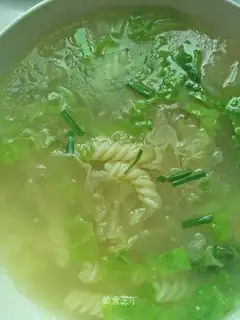 Silver ear pasta soup