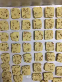 Red-tree cookies