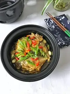 Garlic mackerel