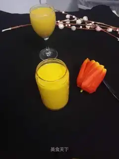 Mango banana shake