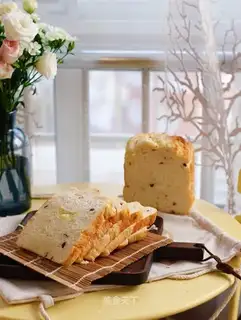 Coconut bread