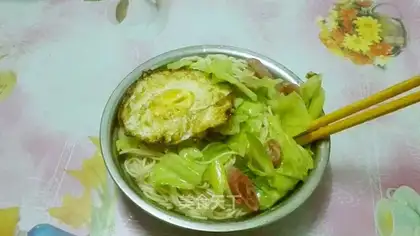 Soybean egg noodles