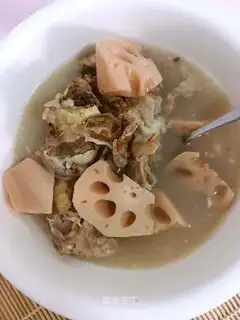 The pig's bones are soup