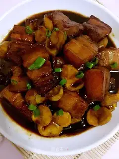 Scrambled meat