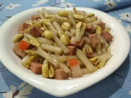 Sour-fried peanut seed