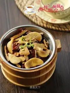 Apricot-cracker