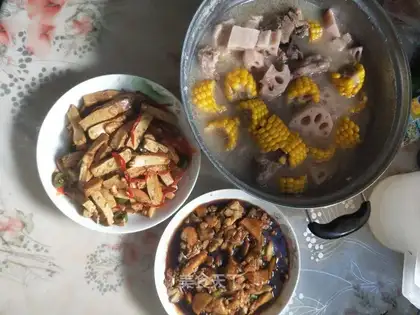 Lian's corn chop soup