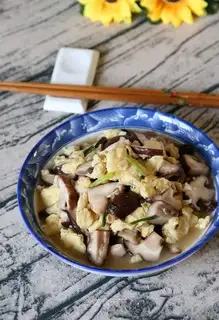 Mushroom fried eggs
