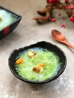 Squirt the carrot soup