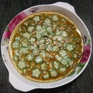 Autumn steamed eggs