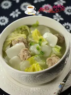 The doll's meatball soup