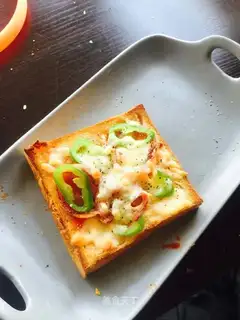 Bread pizza
