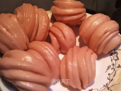 Milk rolls