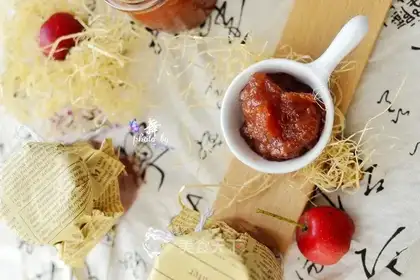 Homemade mountain sauce