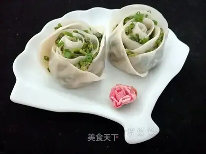 Rose dumplings