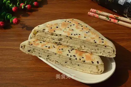 Tasty sesame cake