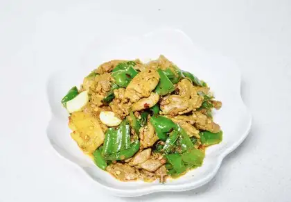 Spicy green pepper for duck legs
