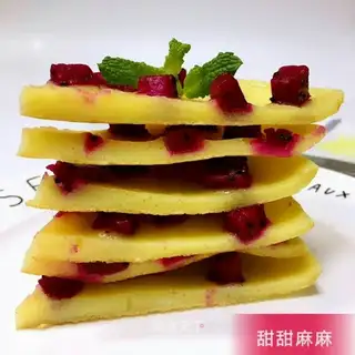 Flamingo omelet