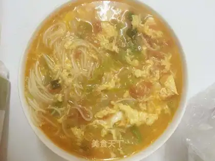 Tomato egg noodles