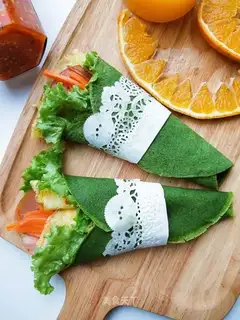 Spinach burrito