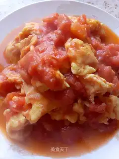 Tomato fried eggs