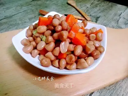 Cooking peanut rice