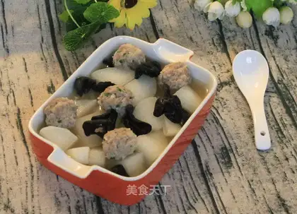 Carrot meatball soup