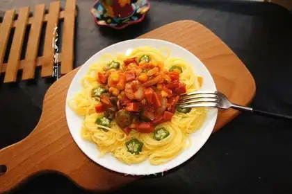 Tomato shrimp pasta