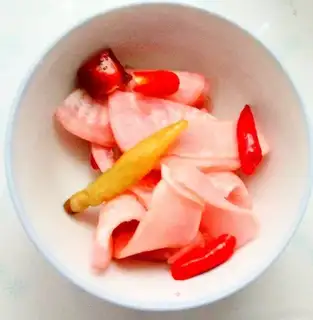 Twin peppers and radish