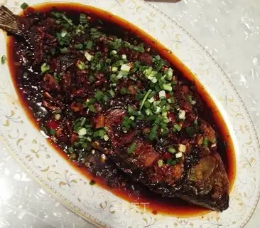 Red-burned mackerel