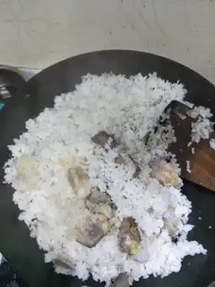 Potato-head rice