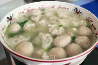 Porkball soup