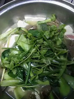 Meatball tofu soup