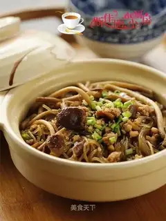 A meat tea and mushroom fan